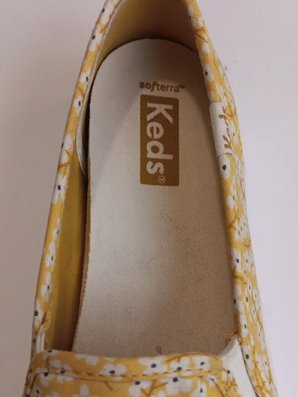 Keds Womens Double Decker Floral Yellow Daisy Floral Slip-On Sneakers Size 8